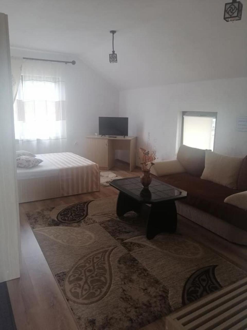 Hotel Collias Horezu Zewnętrze zdjęcie