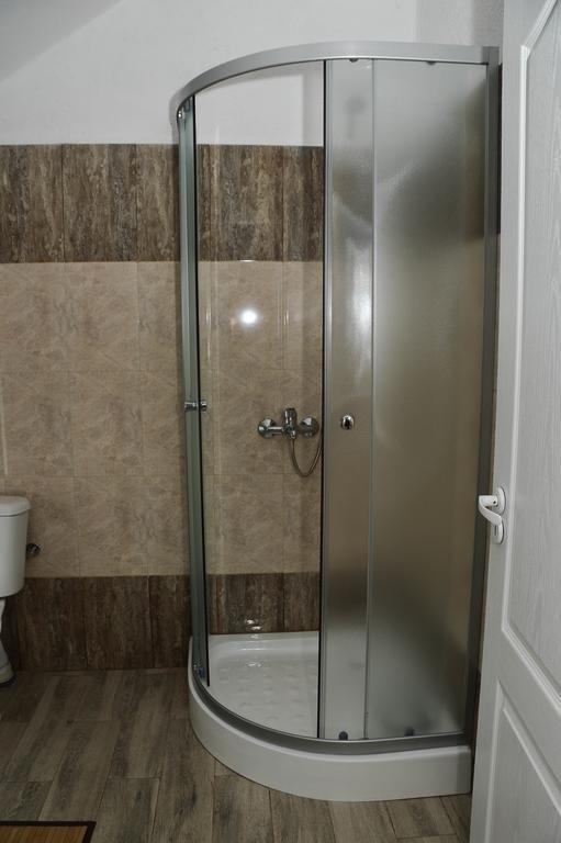 Hotel Collias Horezu Zewnętrze zdjęcie